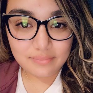 Meet your Posher, Joanna